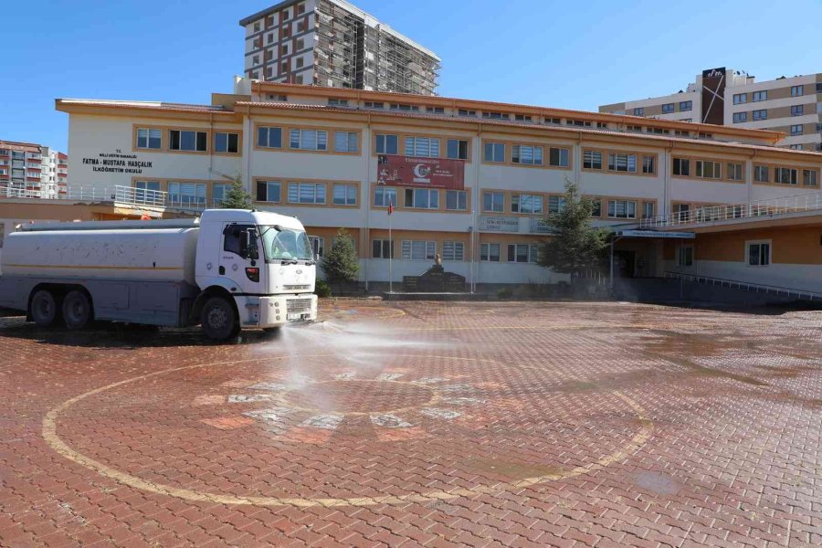 Talas’ta Okullar Yeni Döneme Hazırlanıyor