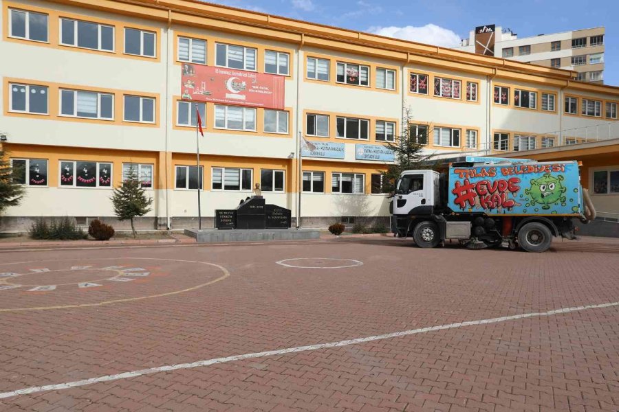 Talas’ta Okullar Yeni Döneme Hazırlanıyor