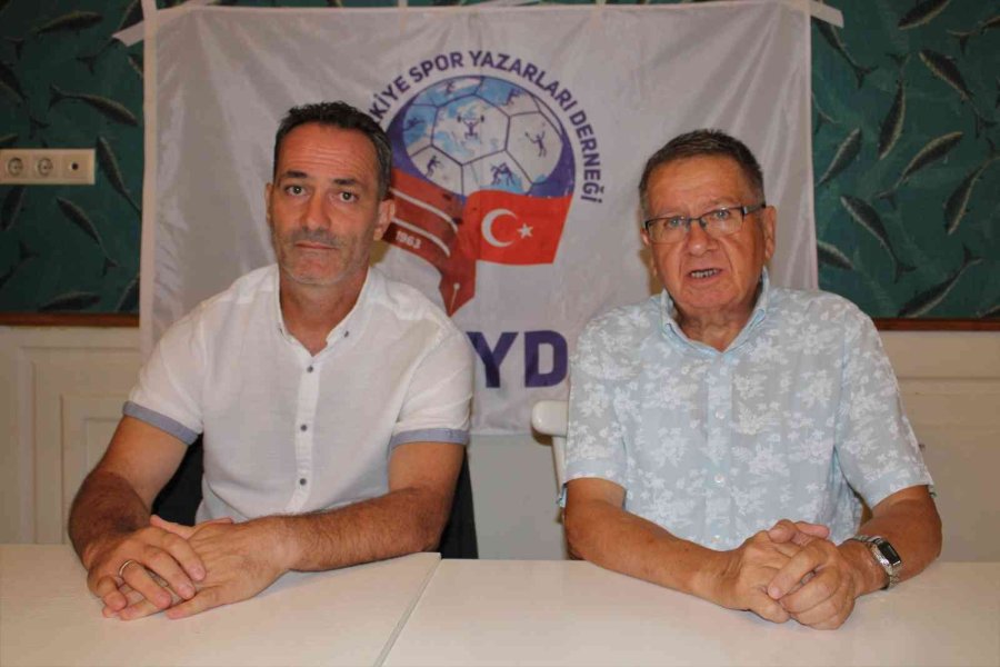 Teknik Direktörü Biçer Taraftardan Zaman İstedi