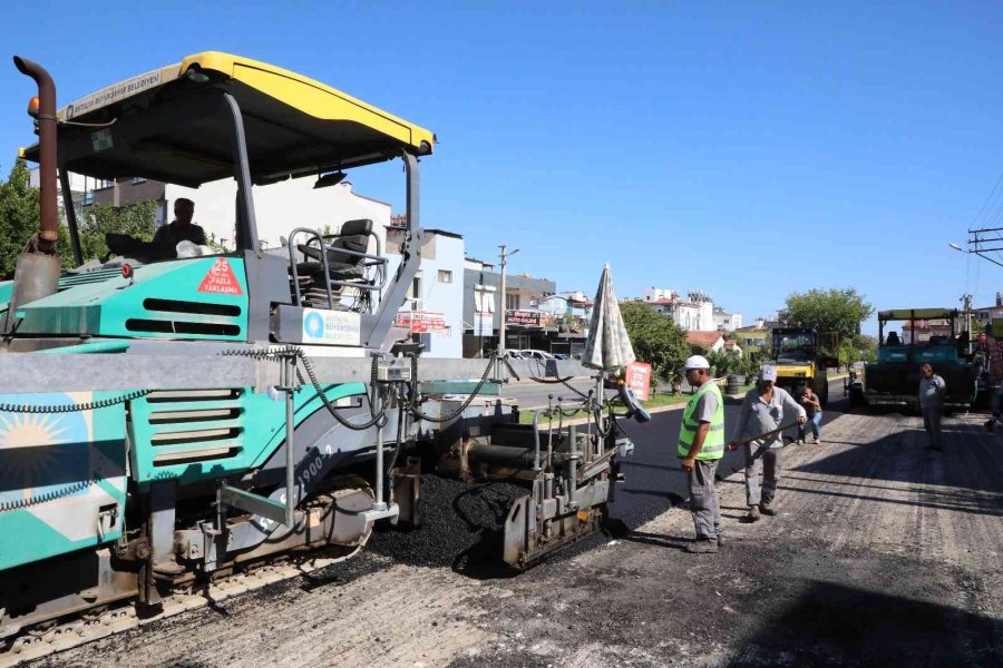 Barış Manço Bulvarı’nın Asfaltı Yenilendi