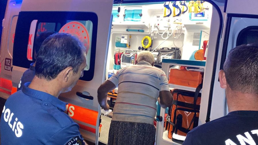 Sulama Kanalında Mahsur Kaldı, Sözleri İle Zor Anlar Yaşattı