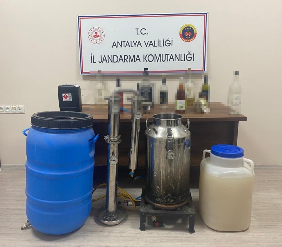 Antalya’da Sahte Alkol Üreticilerine Jandarmadan Darbe