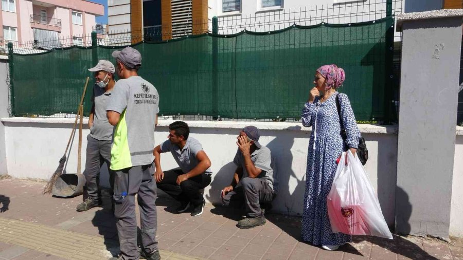 Çöp Kamyonunun Altında Kalan Motosiklet Sürücüsü Öldü