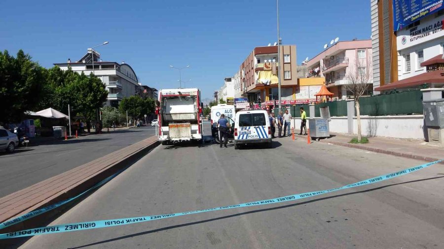 Çöp Kamyonunun Altında Kalan Motosiklet Sürücüsü Öldü