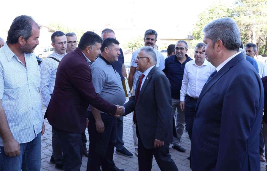 Başkan Büyükkılıç, Tarihi Sultanhanı’nda Bünyanlı Muhtarlarla Buluştu