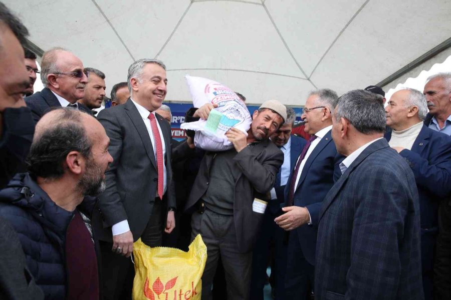 Büyükşehir’den Buğday Ve Nohutun Ardından Aspir Hasadı