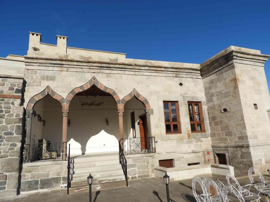 Tarihine Sahip Çıkan Kayseri Büyükşehir’in 7 Projesine Özel Ödül