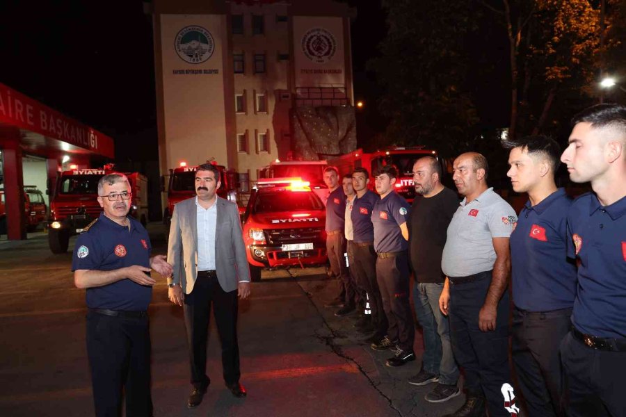 Kayseri’den 15 İtfaiyeci Gülnar’da