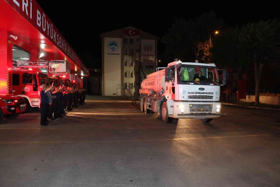 Kayseri’den 15 İtfaiyeci Gülnar’da