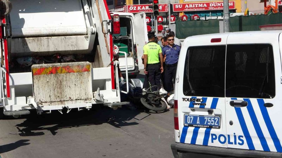 Çöp Kamyonunun Altında Kalan Motosiklet Sürücüsü Öldü