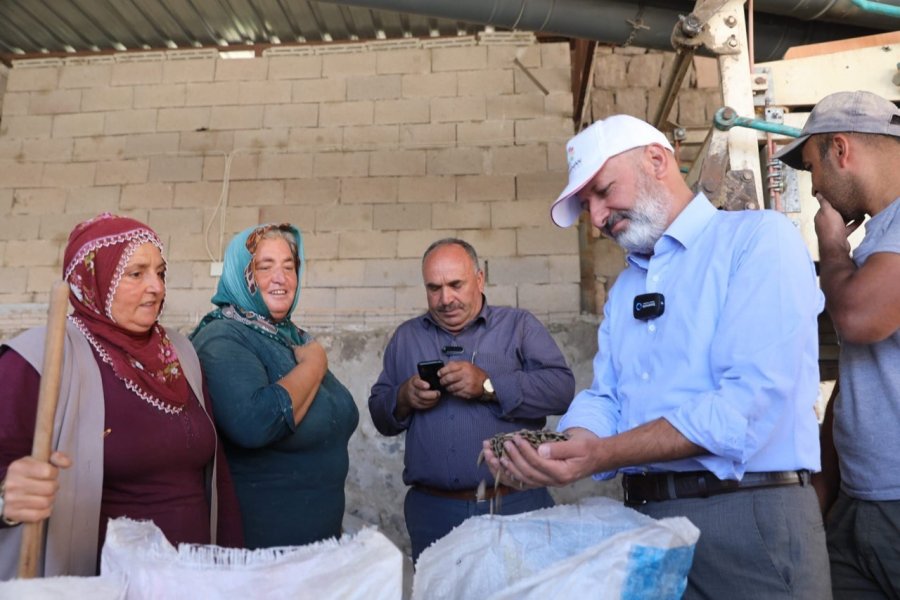 Başkan Çolakbayrakdar, Yemlihalıların Gönlünü Fethetti