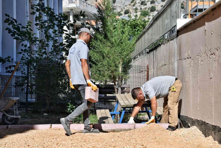 Konyaaltı’nda Okullar Yeni Döneme Hazır
