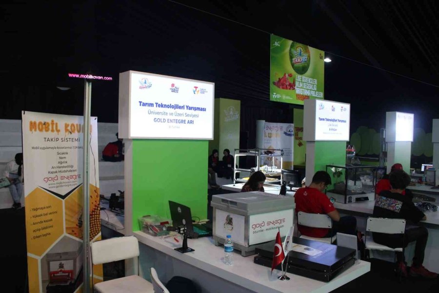 Melikgazi’nin Destek Olduğu Takımlar Teknofest’te Kayseri’nin Gururu Oldu