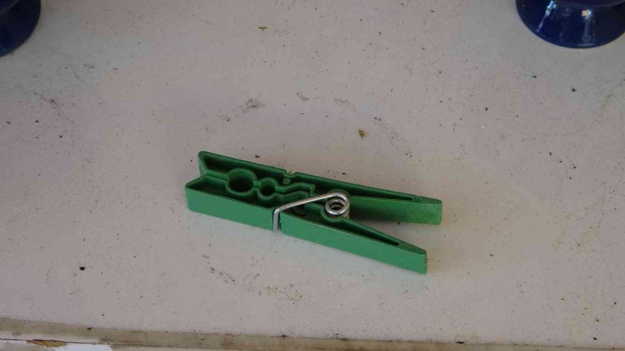 Balkondan Marketin İçine Düştü, Görenlerin Yürekleri Ağızlarına Geldi