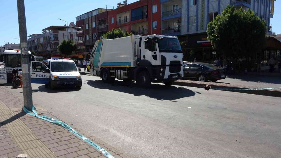 Çöp Kamyonunun Altında Kalan Motosiklet Sürücüsü Öldü