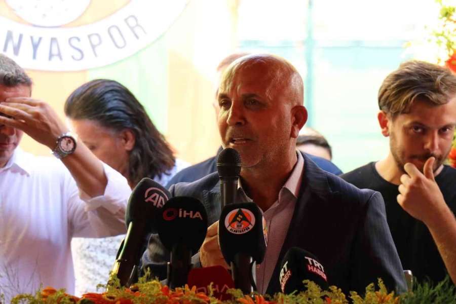 Nazmi Reisoğlu Futbol Akademisi Açıldı