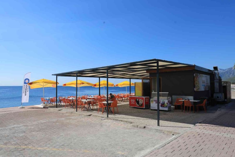 Büyükşehir’den Konyaaltı Sahili’ne Yeni Bir Sosyal Tesis