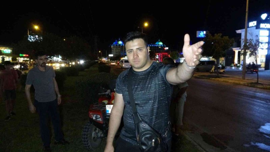 Yoldaki Su Kaza Yaptırdı