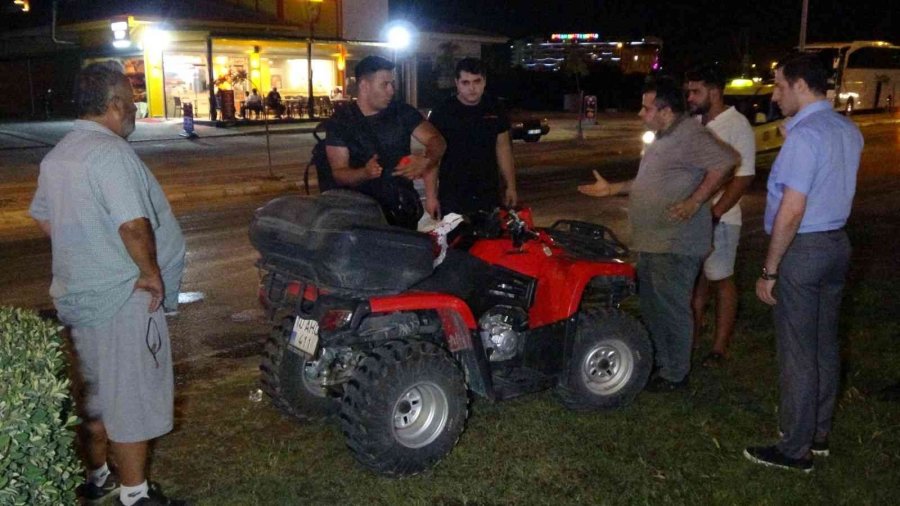 Yoldaki Su Kaza Yaptırdı