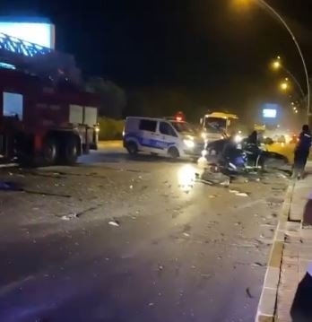 Yeğenlerini Otogardan Yolcu Eden Çift Eve Dönüş Yolundaki Kazada Can Verdi