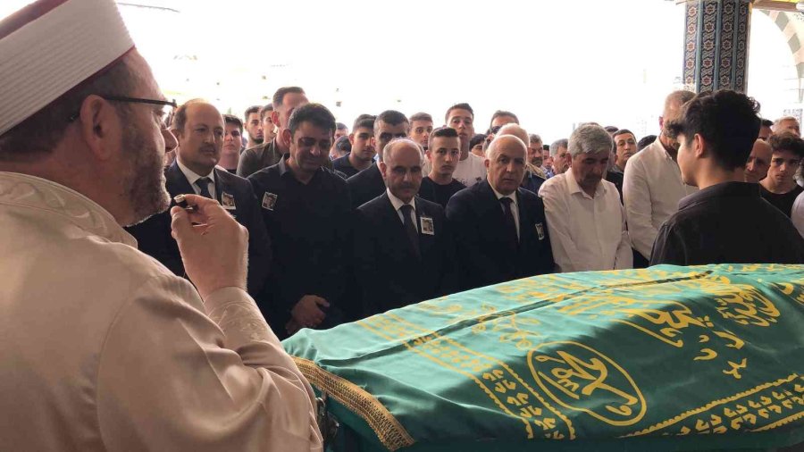 Emniyet Genel Müdürü Aktaş Mersin’de Cenaze Törenine Katıldı