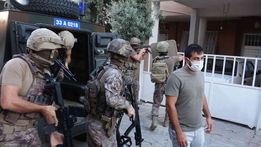 Mersin’de 111 Adrese Dev Uyuşturucu Operasyonu
