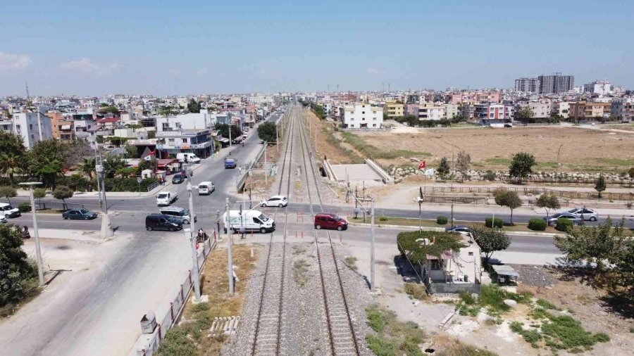Tarsus Tren Yolu Yer Altına İnecek