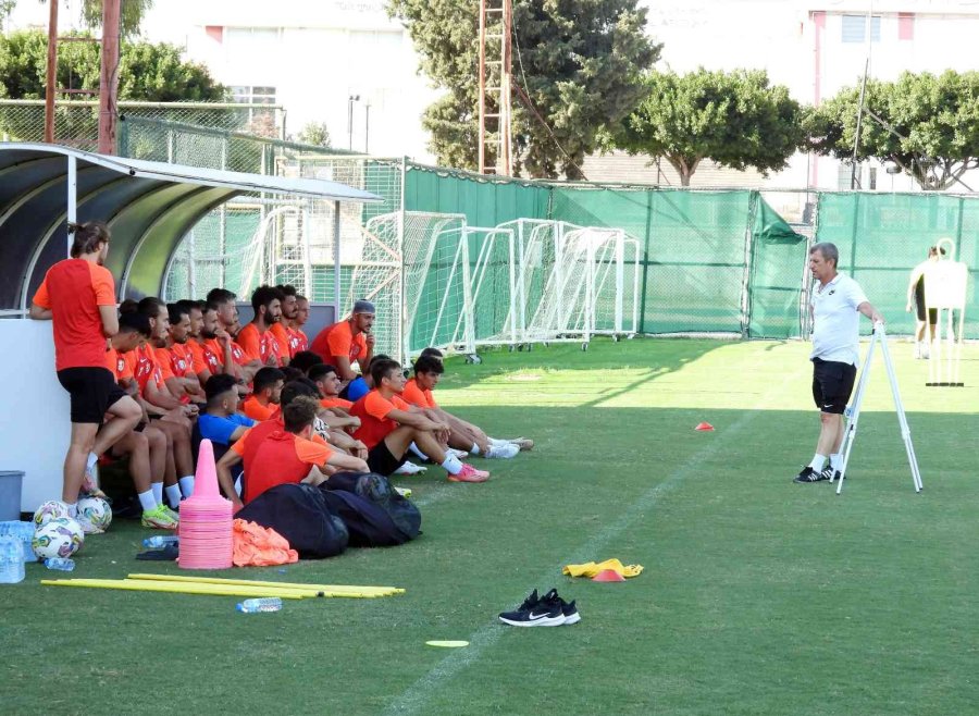 Kepez Belediyespor’un İlk Deplasman Heyecanı