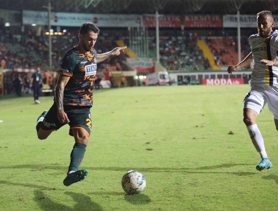 Spor Toto Süper Lig: Corendon Alanyaspor: 2 - Mke Ankaragücü: 1 (maç Sonucu)