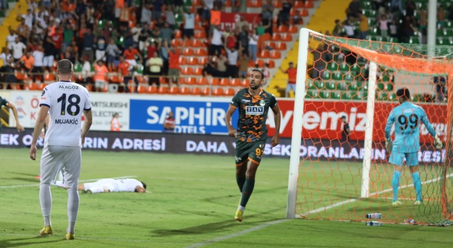 Spor Toto Süper Lig: Corendon Alanyaspor: 2 - Mke Ankaragücü: 1 (maç Sonucu)