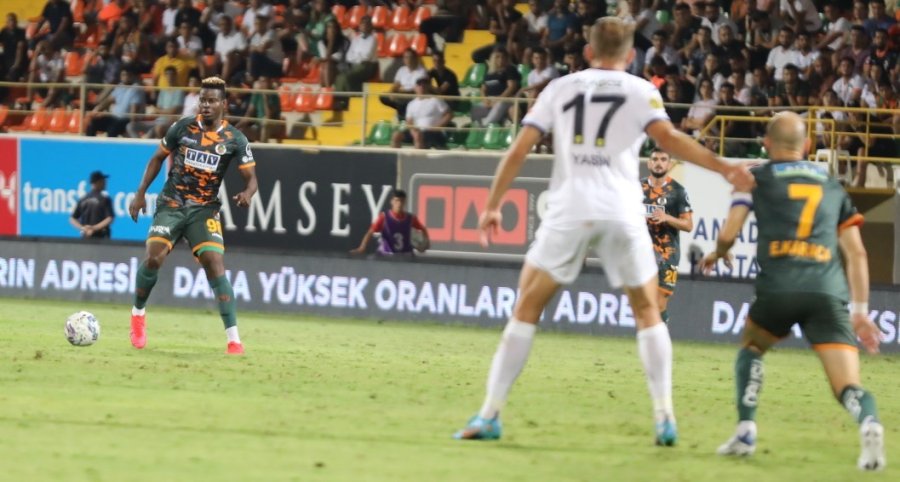 Spor Toto Süper Lig: Corendon Alanyaspor: 2 - Mke Ankaragücü: 1 (maç Sonucu)