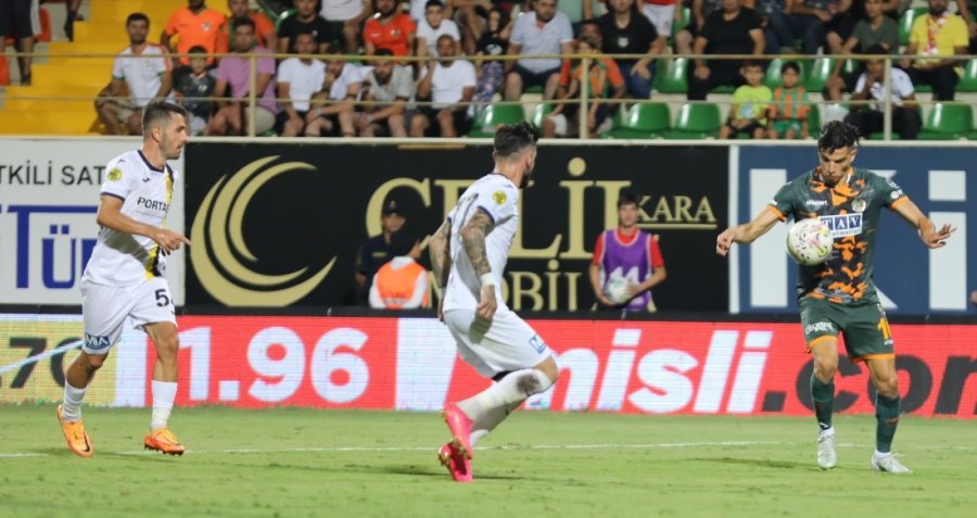 Spor Toto Süper Lig: Corendon Alanyaspor: 2 - Mke Ankaragücü: 1 (maç Sonucu)