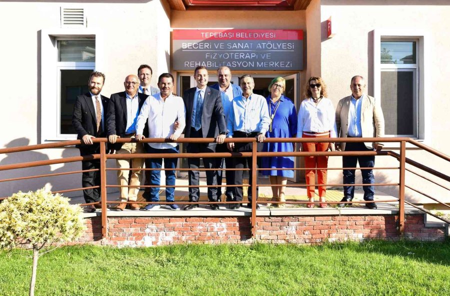 Örnek Projeye Övgü