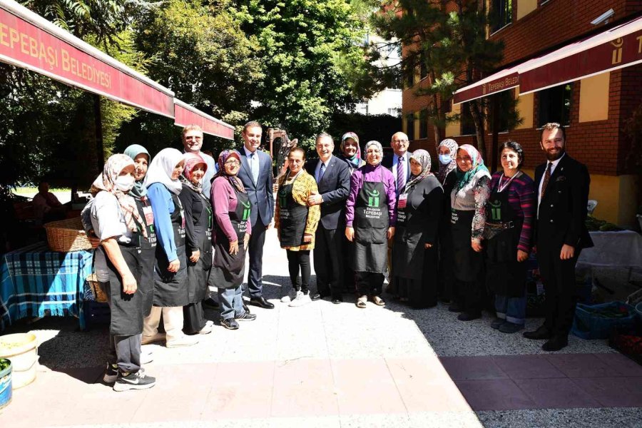 Örnek Projeye Övgü