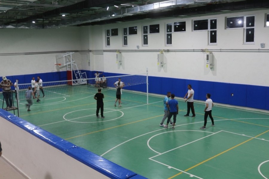 İnönü’de Geleneksel Voleybol Turnuvası Başladı