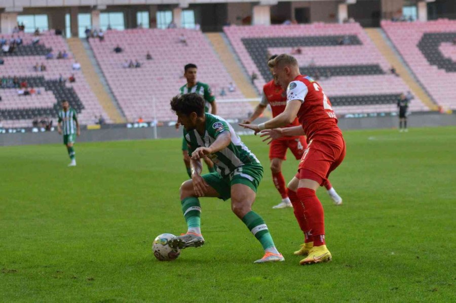 Spor Toto Süper Lig: Konyaspor: 0 - Hatayspor : 0 (ilk Yarı)