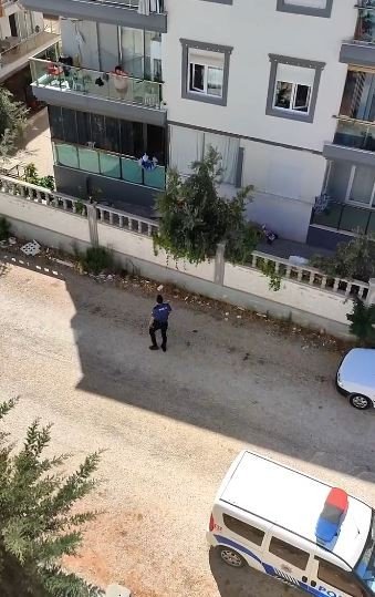 Polisten ‘mutluluk’ Anonsu