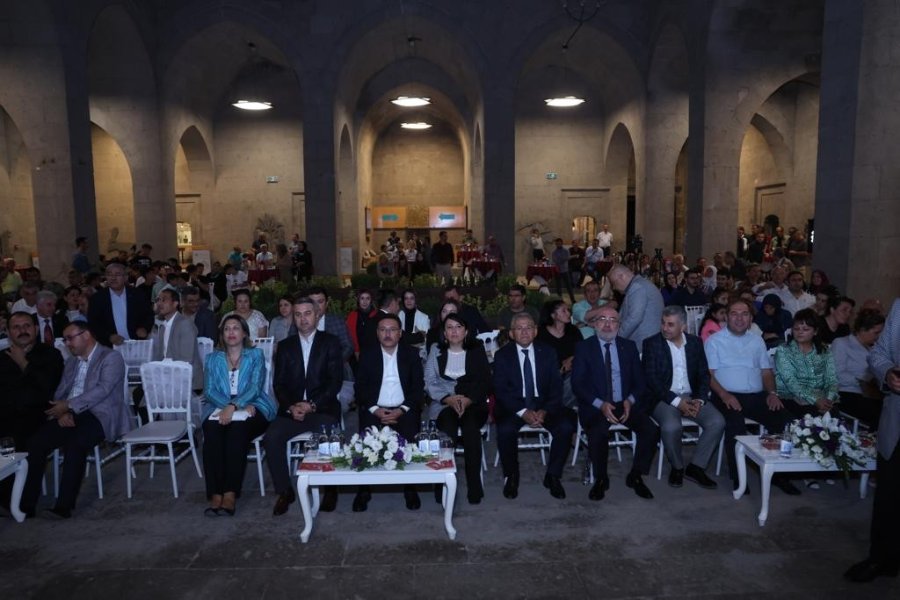 Kayseri’de ‘müzikle Şifa’ Anlatıldı