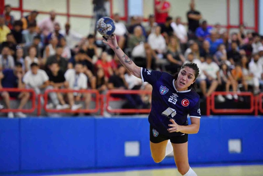 Konyaaltı Belediye Spor, Yeni Sezona Galibiyetle Başladı