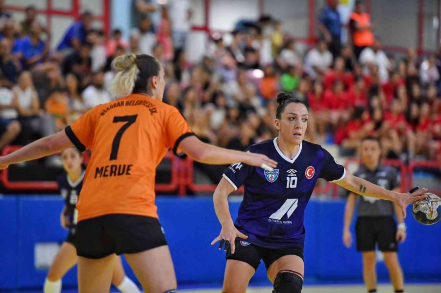 Konyaaltı Belediye Spor, Yeni Sezona Galibiyetle Başladı