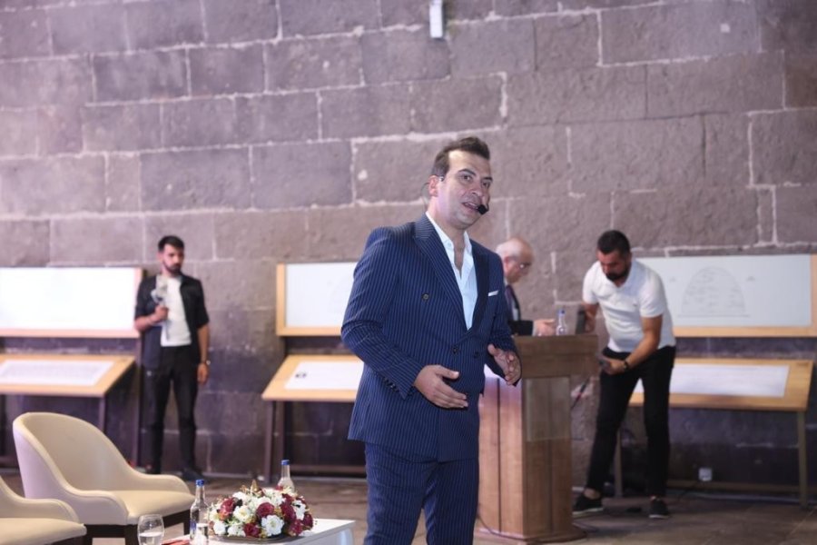 Kayseri’de ‘müzikle Şifa’ Anlatıldı