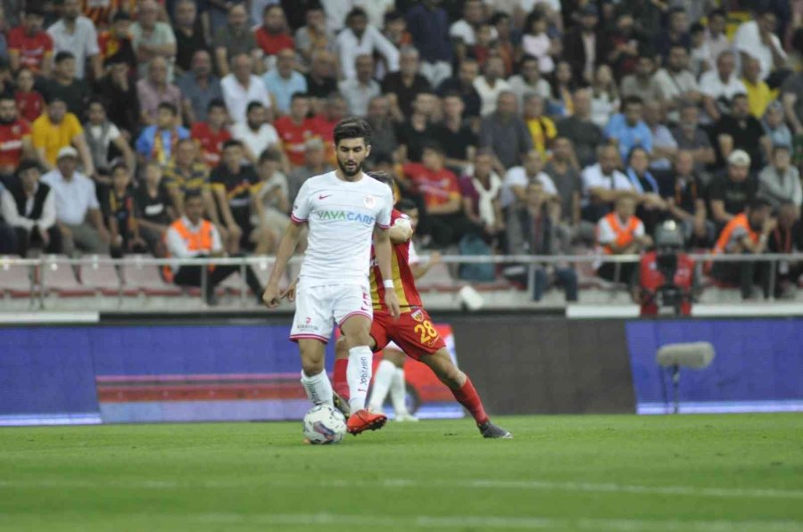Spor Toto Süper Lig: Kayserispor: 0 - Antalyaspor: 0 (ilk Yarı)
