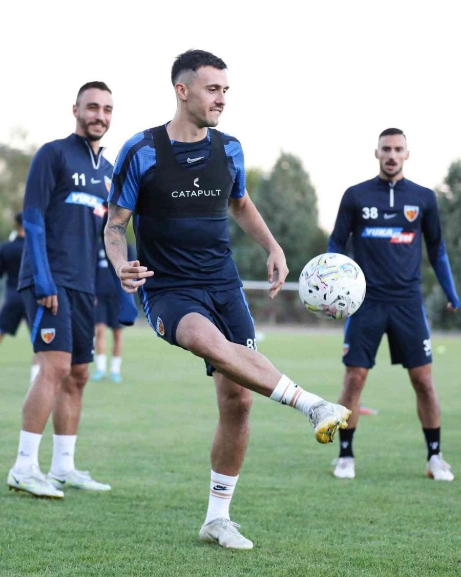 Kayserispor’da Kamp Kadrosu Belli Oldu