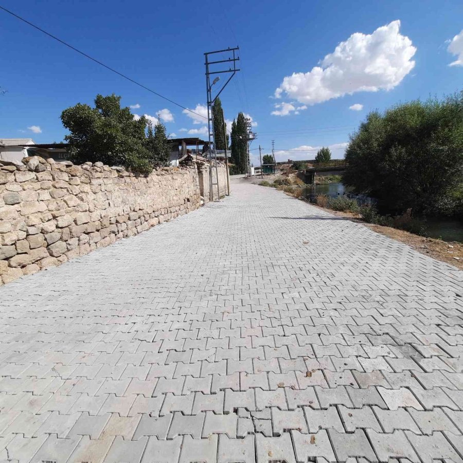 Bünyan’da Parke Çalışması Sürüyor