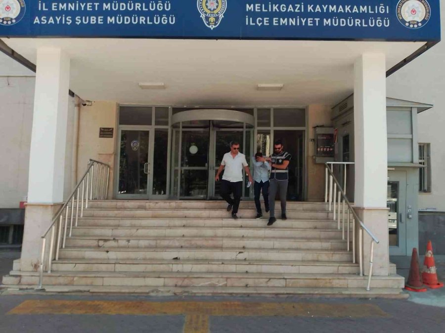 Suç Makinesi Koştu Ama Kaçamadı