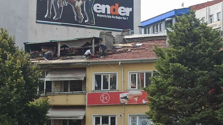 Yürekleri Ağza Getiren Çatı Tamiri