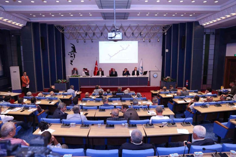 Büyükşehir Belediye Meclisi Toplandı