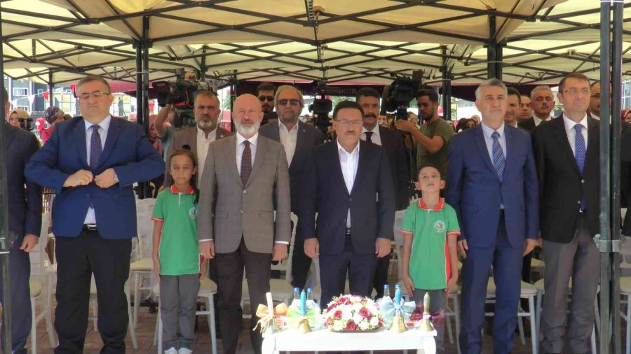 Kayseri’de 319 Bin 551 Öğrenci Ders Başı Yaptı