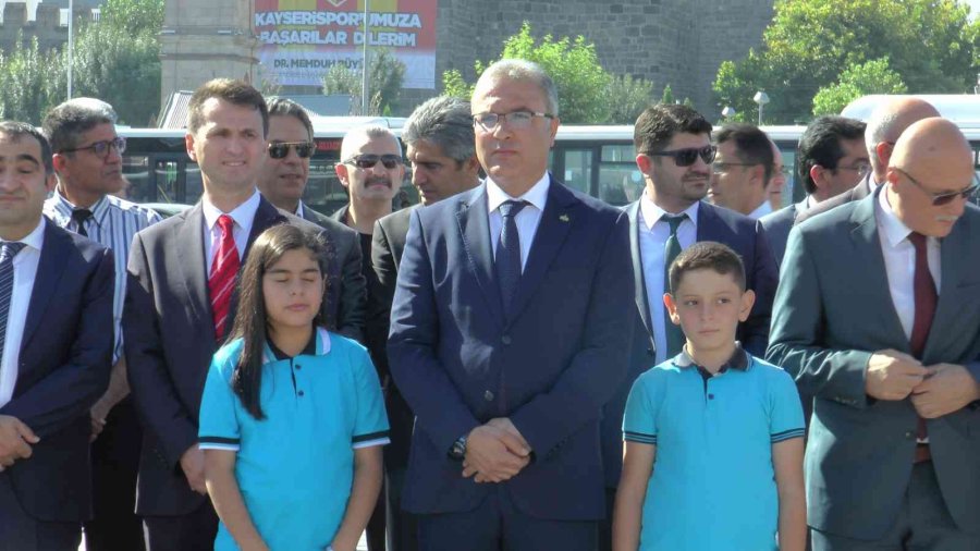 Eğitime Coşkulu Açılış