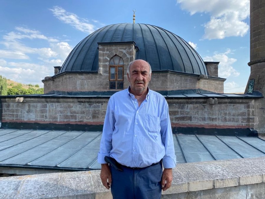 3 Asırlık Cami, Yıllara Meydan Okuyor